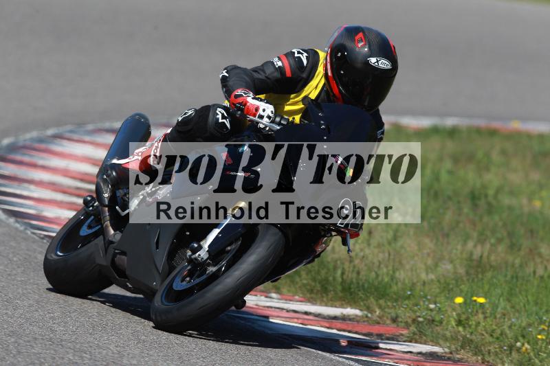 /Archiv-2022/07 16.04.2022 Speer Racing ADR/Instruktorengruppe/92